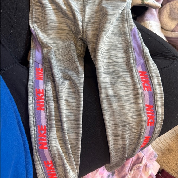 Nike dri-fit leggings weathered grey with pink and purple trim - Picture 1 of 4